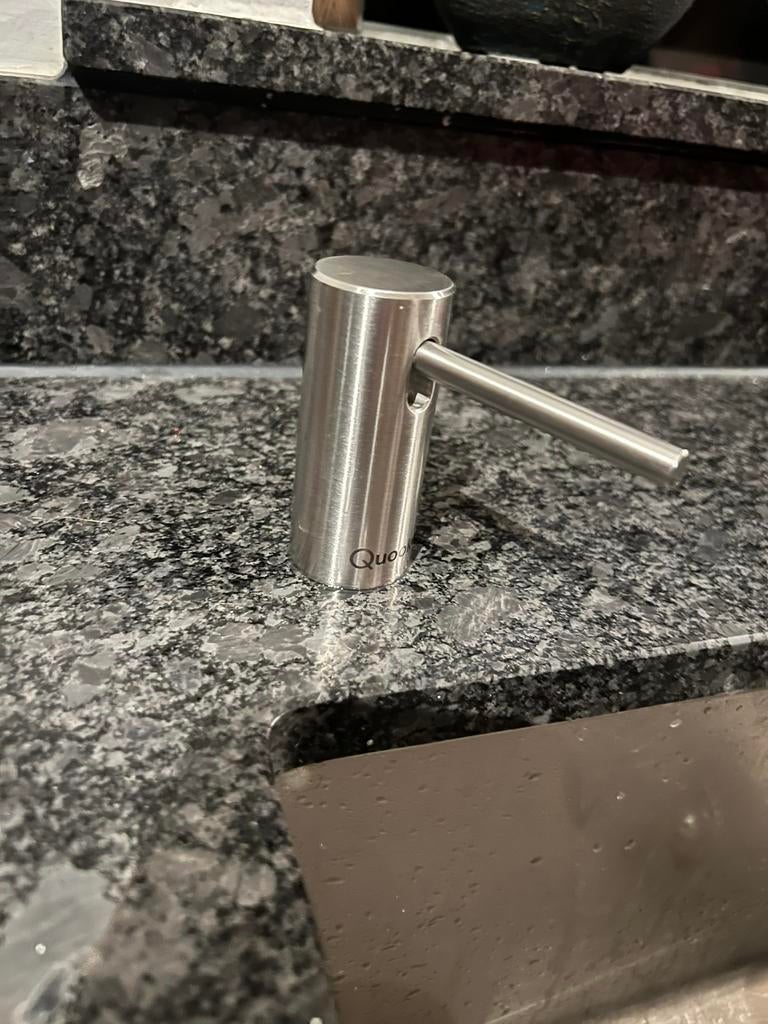 Nette Quooker nordic rvs inbouw zeeppomp, Gebruikt, Overige kleuren, Minder dan 100 cm, 25 tot 50 cm