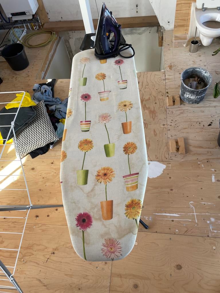 Strijkplank met strijkijzer Philips strijk en stoom, Ophalen, Gebruikt, Strijkijzer met snoer