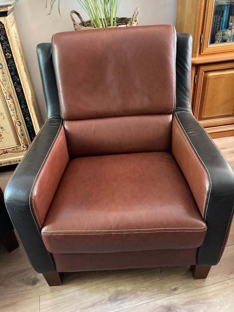 2 x leren fauteuil, Ophalen, Zo goed als nieuw, 50 tot 75 cm, Leer