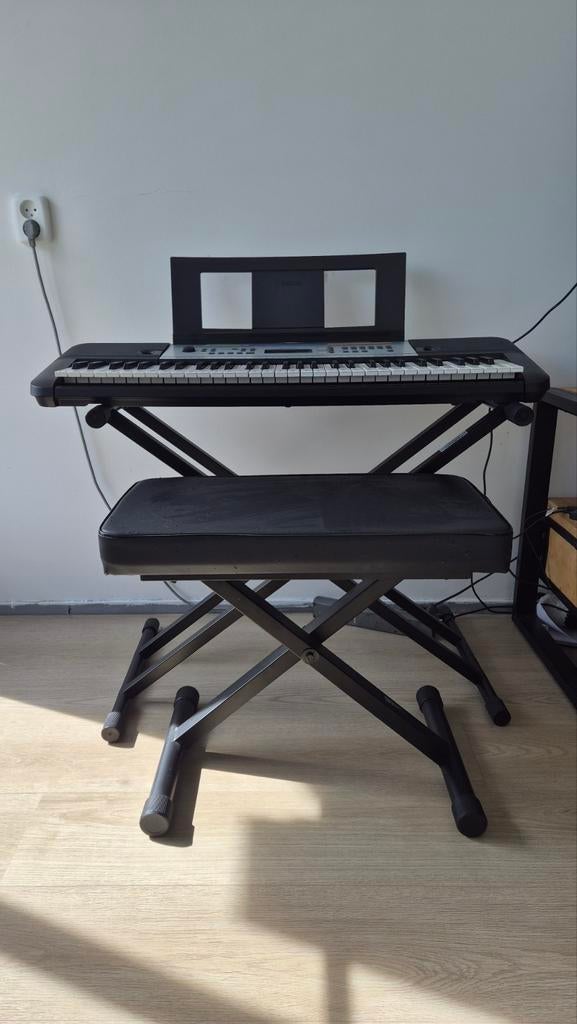 Yamaha keyboard, Ophalen, 61 toetsen, Yamaha