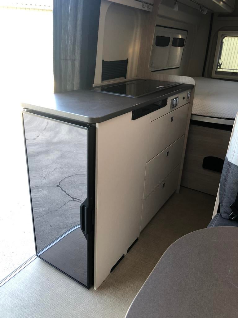 Caravans And Camping Fraaie