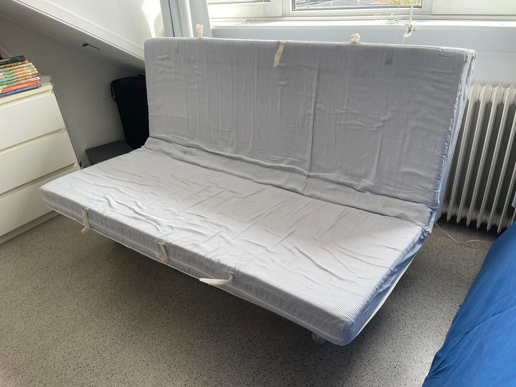 Gratis slaapbank Ikea al gedemonteerd, Huis en Inrichting, Slaapkamer | Slaapbanken, Gebruikt, Tweepersoons, Ophalen of Verzenden