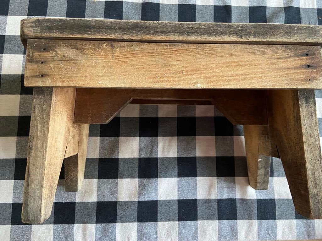 Brocante Frans vensterbanktafeltje, Antiek en Kunst, Curiosa en Brocante, Ophalen of Verzenden