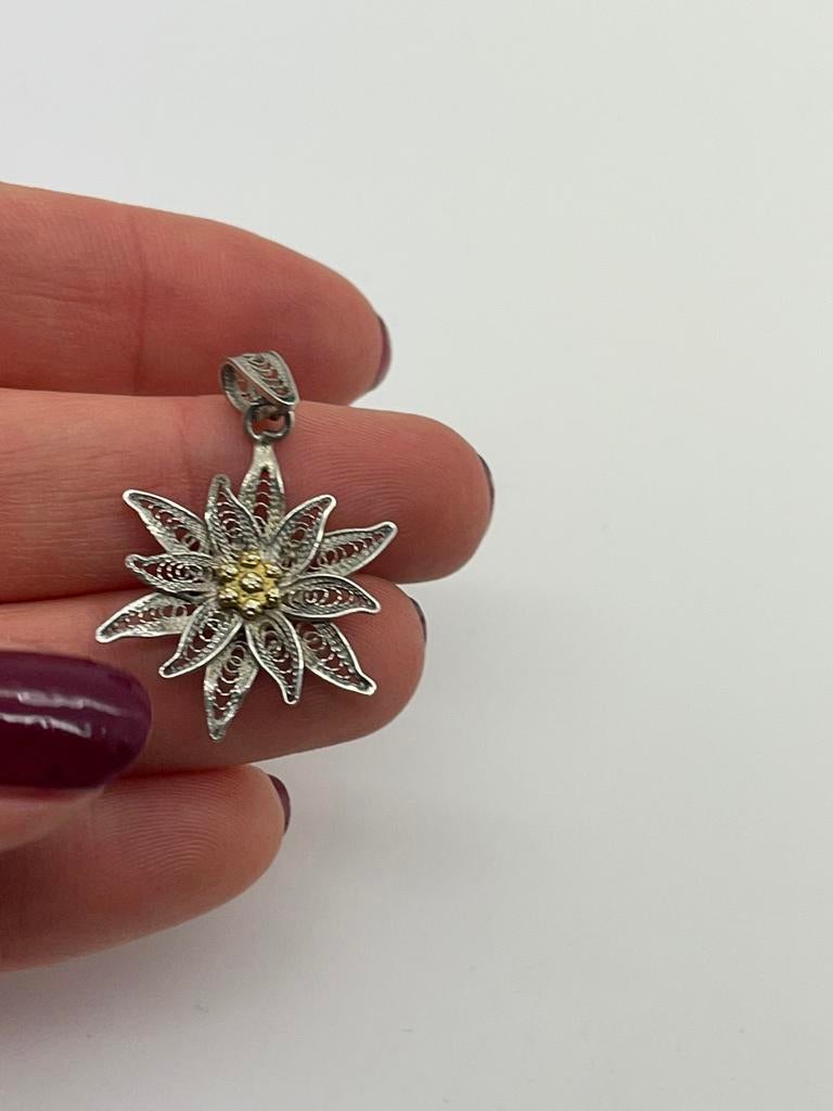C691 Prachtige zilveren edelweiss hanger, Sieraden, Tassen en Uiterlijk, Antieke sieraden, Ophalen of Verzenden, Zilver, Hanger
