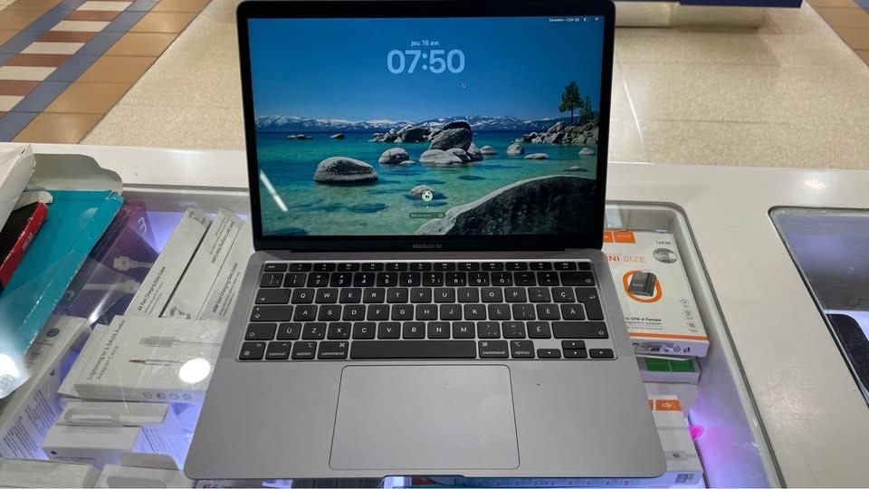Apple Macbook air m1 16gb ram space gray 8c, Computers en Software, Apple Macbooks, Zo goed als nieuw, MacBook Air, 13 inch, 4 Ghz of meer