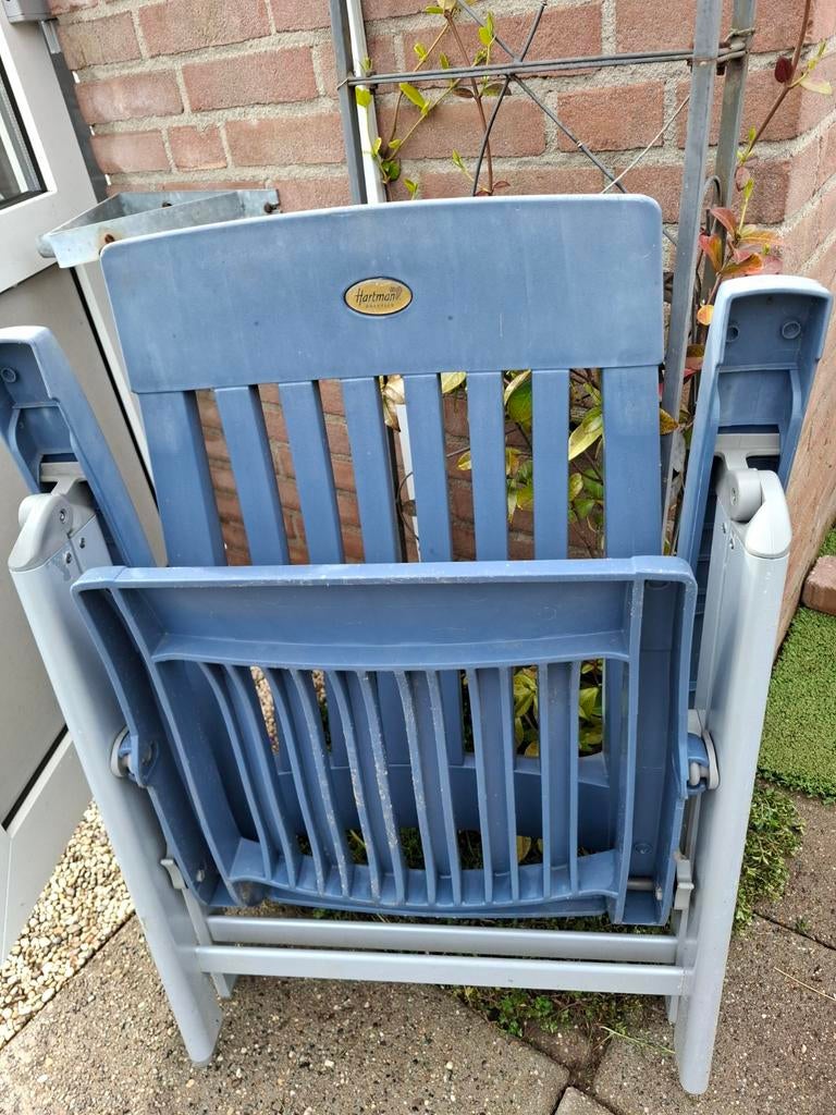 3 Hartman tuinstoelen, Ophalen