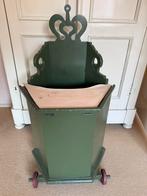 Antieke houten kinderstoel kakstoel op wielen, Ophalen