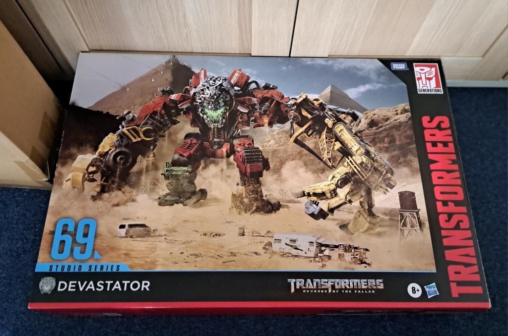 Transformers Studio Series 69 Devastator, Verzamelen, Transformers, Nieuw, Overige generaties, Decepticons, Ophalen
