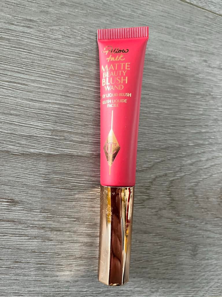 Charlotte Tilbury Pillow Talk Matte Beauty Blush Wand, Sieraden, Tassen en Uiterlijk, Uiterlijk | Cosmetica en Make-up, Wangen