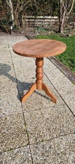 Mooi houten wijntafel, Huis en Inrichting, Ophalen, Zo goed als nieuw, Rond, 60 cm of meer