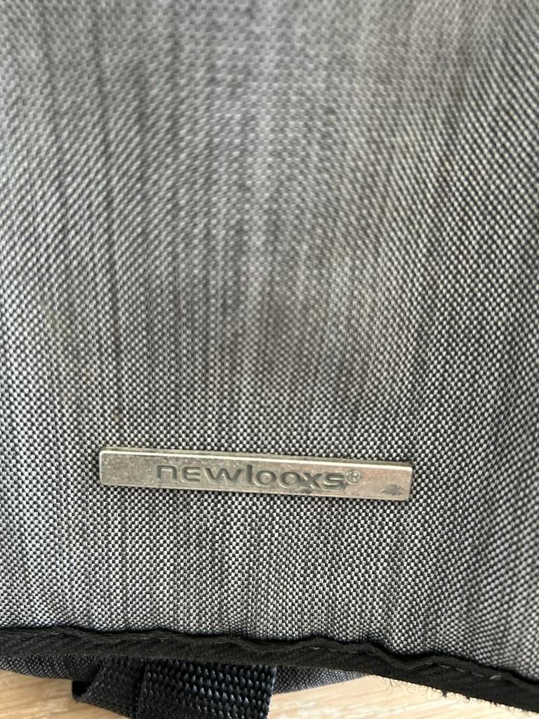 Newlooxs dubbele fietstassen, Ophalen, Gebruikt