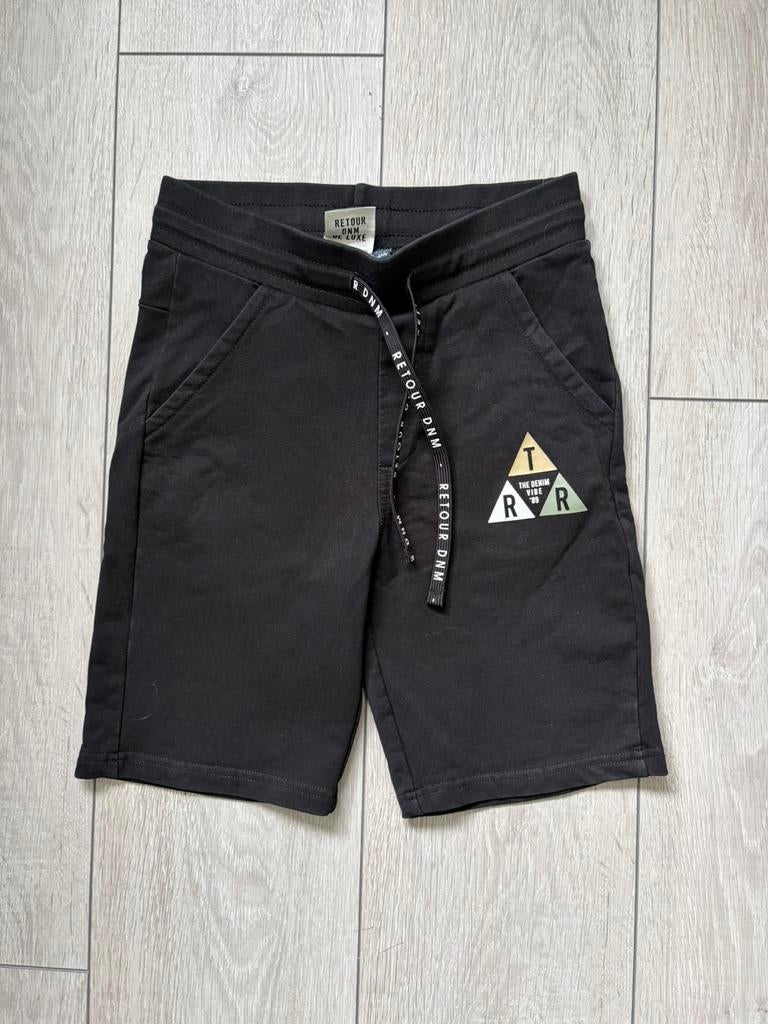 Retour korte broek zwart z.g.a.n. maat 140, Kinderen en Baby's, Kinderkleding | Maat 140, Ophalen of Verzenden, Zo goed als nieuw