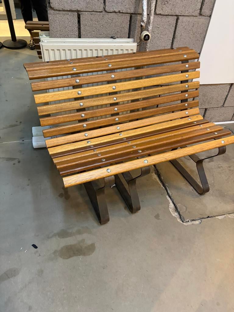 Houten bankje met rugleuning of zonder rugleuning, Ophalen, Gebruikt, Bruin, Vijf, Zes of meer stoelen