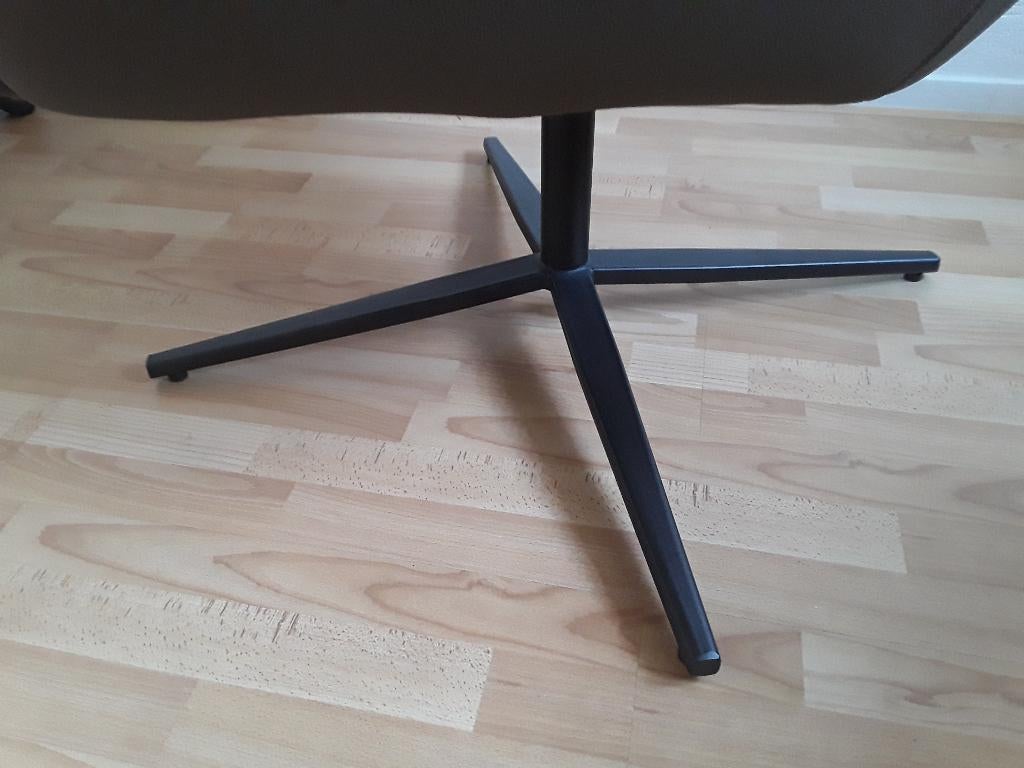 Draaifauteuil, Ophalen, 75 tot 100 cm, Zo goed als nieuw, Stof