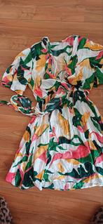 Mooi gekleurd zomerjurkje met subtiel zilverdraad  maat S, Overige kleuren, Ophalen of Verzenden, Zo goed als nieuw, Onder de knie