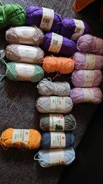 Haakkatoen div kleuren en haakboekjes en tijdschriften, Hobby en Vrije tijd, Breien en Haken, Ophalen of Verzenden, Breien of Haken