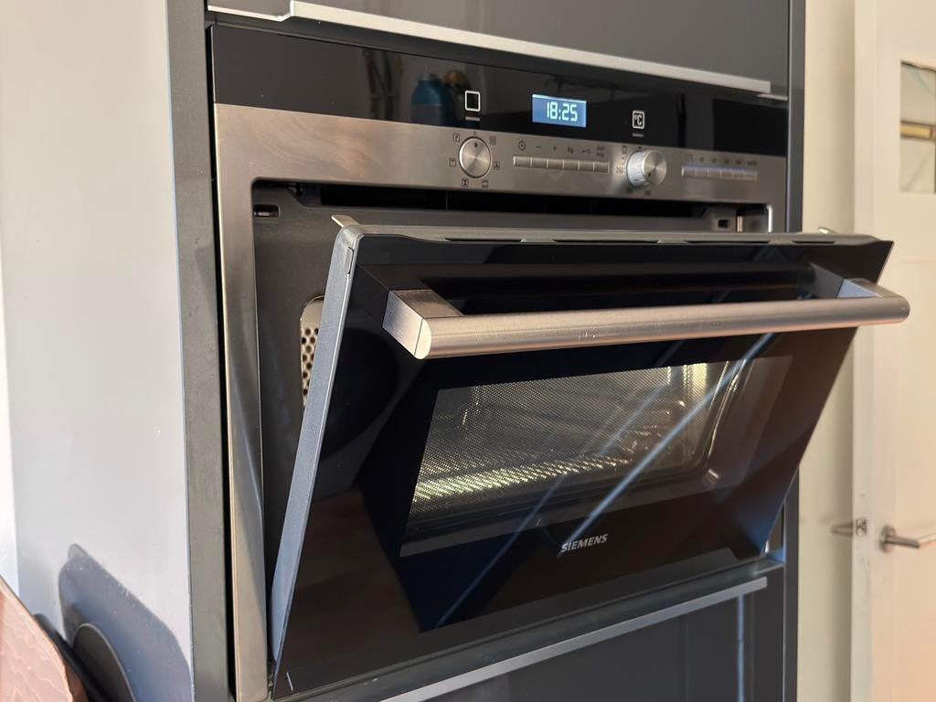 Degelijke en betrouwbare Siemens 45 CM inbouw oven/magnetron, Witgoed en Apparatuur, Ovens, 60 cm of meer, Zo goed als nieuw, Oven met grill