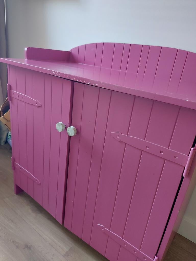 Roze commode met opstaande rand, Ophalen, Gebruikt, 50 tot 70 cm, 100 cm of meer