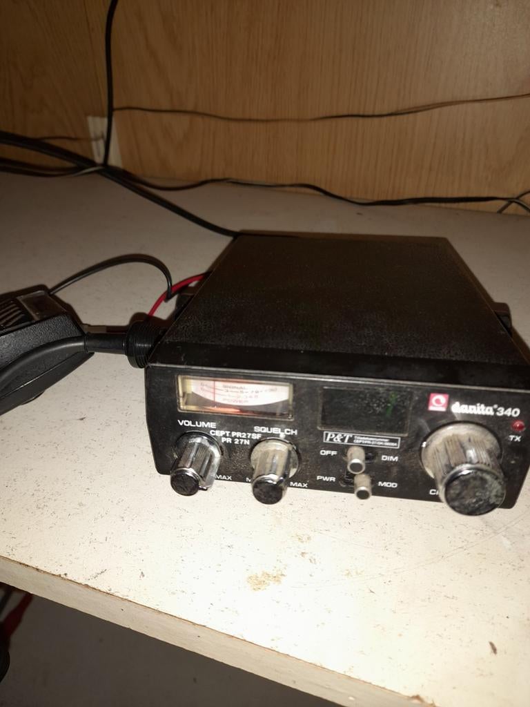 27 mc met antenne, Ophalen of Verzenden, Gebruikt