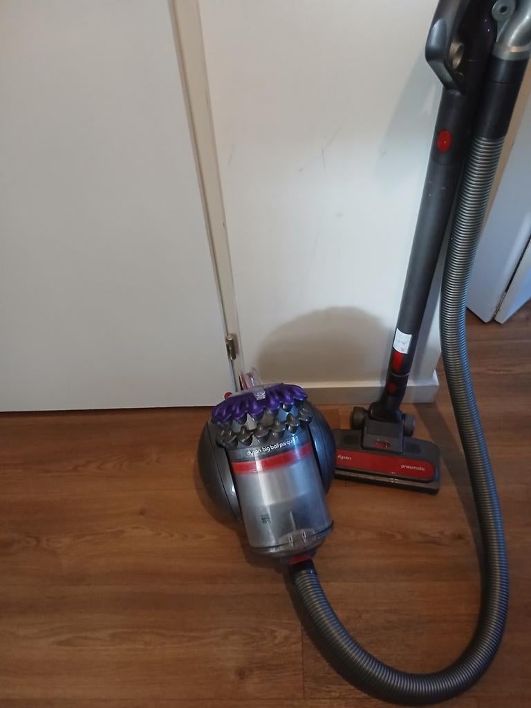 Dyson Big Ball Parquet 2 Stofzuiger, Witgoed en Apparatuur, Stofzuigers, Ophalen, Stofzuiger, Reservoir, 1600 tot 2000 watt