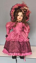 Compleet handgemaakte vintage pop, Verzamelen, Poppen, Ophalen, Zo goed als nieuw, Pop