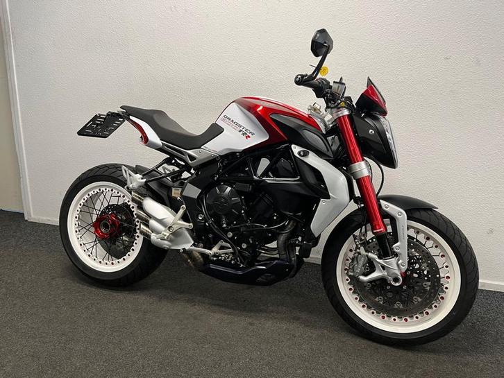 MV Agusta DRAGSTER 800 RR LEASE VOORDELIG!, Motoren, Motoren | MV Agusta, Bedrijf, Naked bike, 3 cilinders