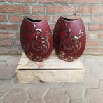 Set Bordeaux rode vazen, Ophalen