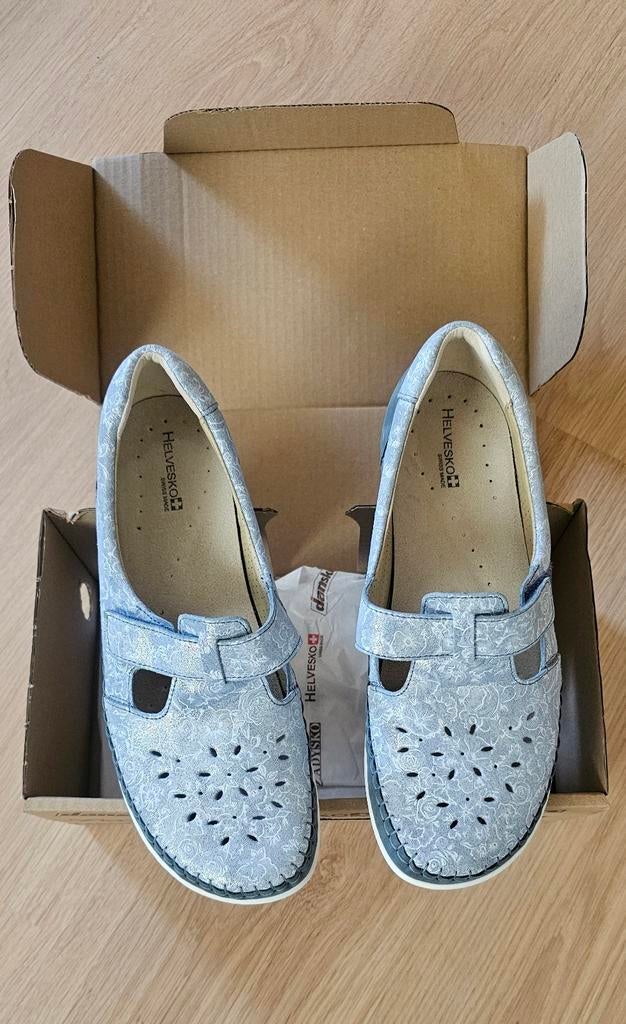 Dames instappers. Maat 42, Kleding | Dames, Schoenen, Ophalen, Zo goed als nieuw, Blauw, Instappers