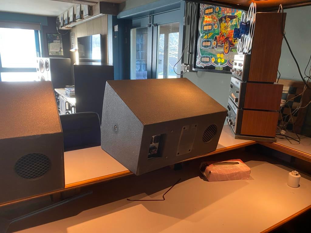 Set Stage Accompany E24 speakers met Ribbon SA8535, Audio, Tv en Foto, Luidsprekers, Ophalen, Zo goed als nieuw, Front, Rear of Stereo speakers