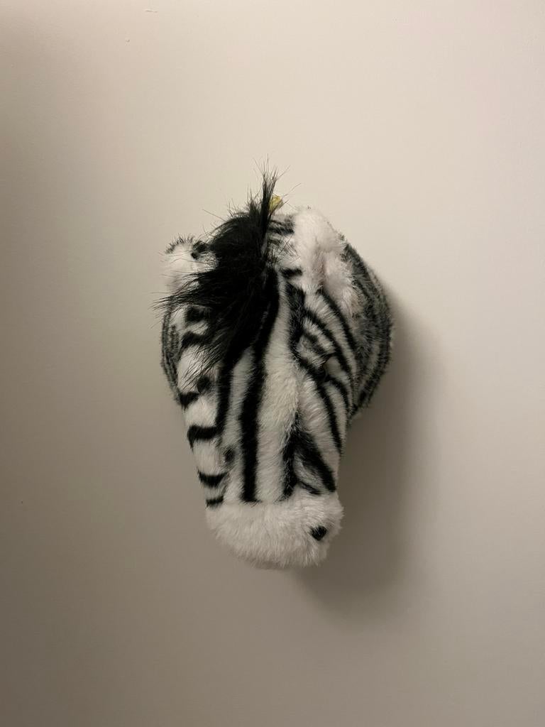 Pluche dierenkoppen kinderkamer, Ophalen of Verzenden, Zo goed als nieuw