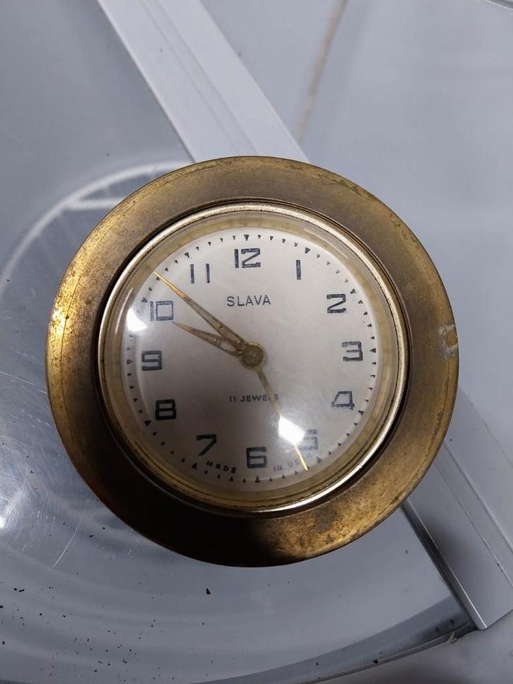 Vintage Slava 11 Jewels Klokje, Antiek en Kunst, Antiek | Klokken, Ophalen of Verzenden