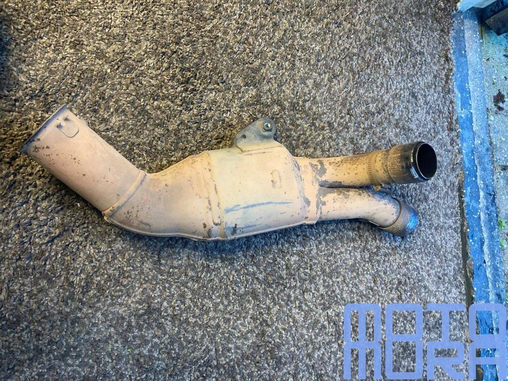 Catalysator voor de Yamaha YZF-R1 2009 - 2014 RN22 R1 YZF RN, Gebruikt, -, -, Ophalen of Verzenden