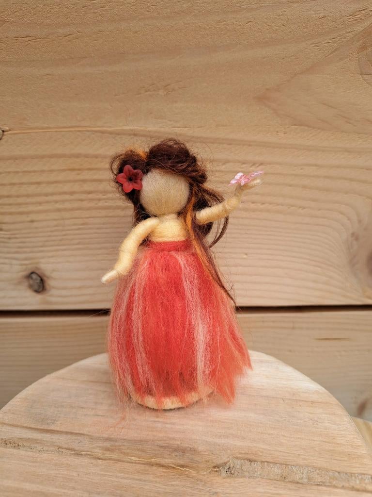 Seizoenstafel jaarring popjerood/ geel, Ophalen of Verzenden, Zo goed als nieuw, Figuurtje(s)