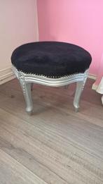 Zwart fluwelen krukje met zilveren poten, Ophalen, Minder dan 50 cm, Klassiek, Barok, Glamour, Rond