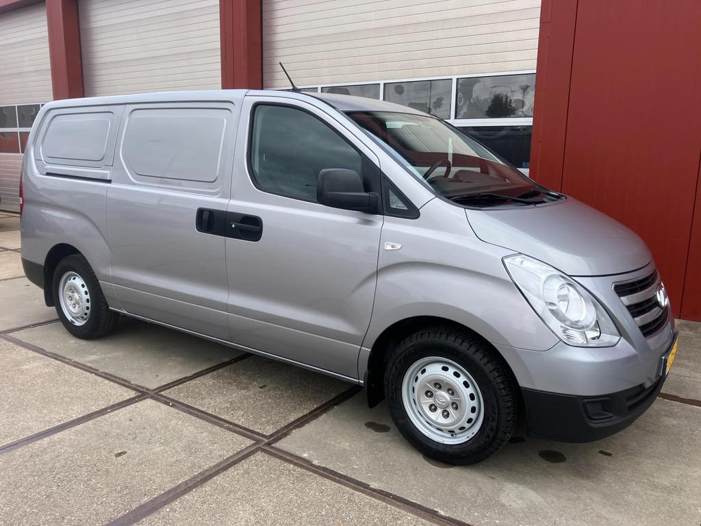 Hyundai H 300 2.5 CRDi Dynamic, Auto's, 13 km/l, Euro 5, Gebruikt, Electronic Stability Program (ESP)