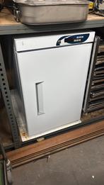 Tafelmodel vrieskast vriezer, Minder dan 85 cm, Minder dan 60 cm, Zo goed als nieuw, Vrijstaand