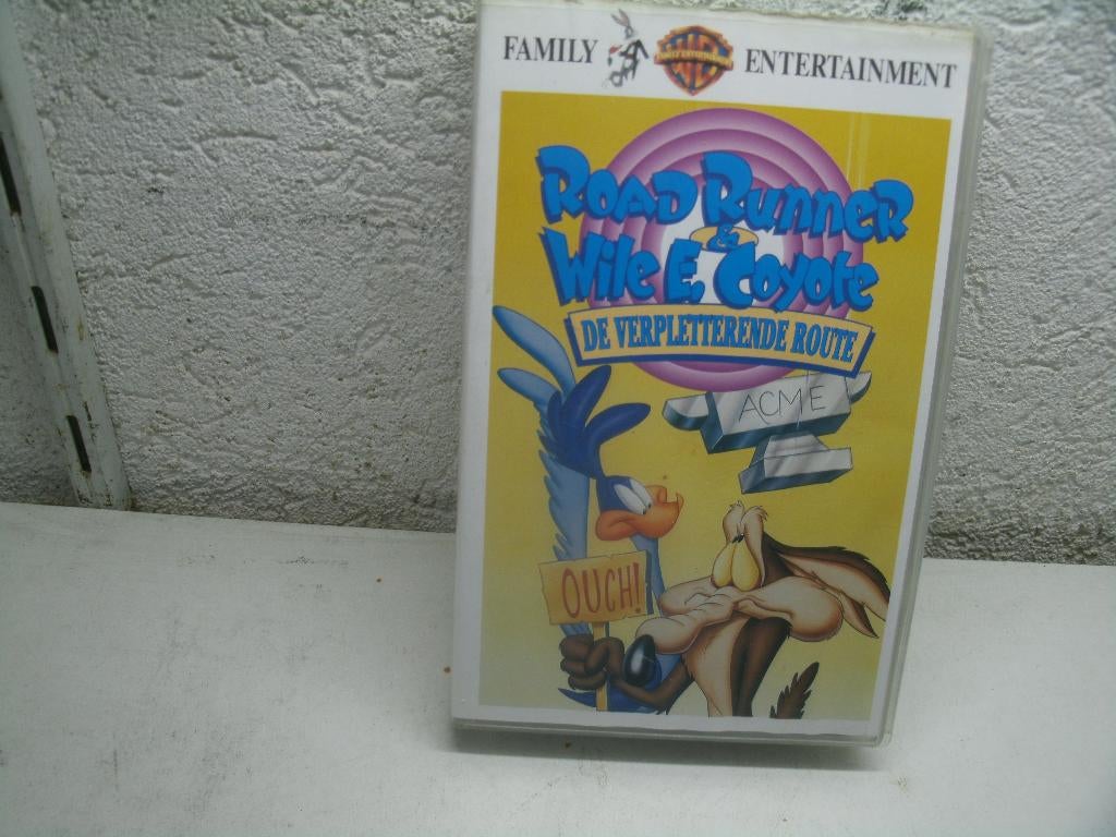 vhs 106a road runner de verpletterende route, Cd's en Dvd's, VHS | Kinderen en Jeugd, Alle leeftijden, Ophalen of Verzenden, Zo goed als nieuw