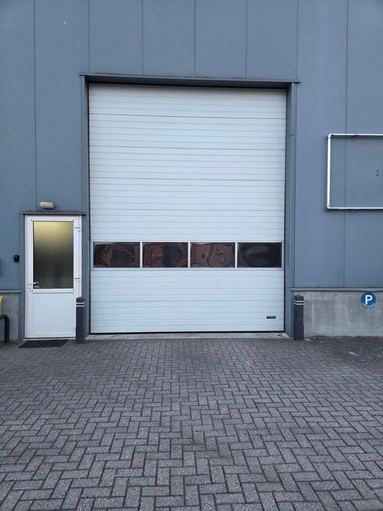 Industriële sectionaaldeur 4.00x5.00m, Ophalen