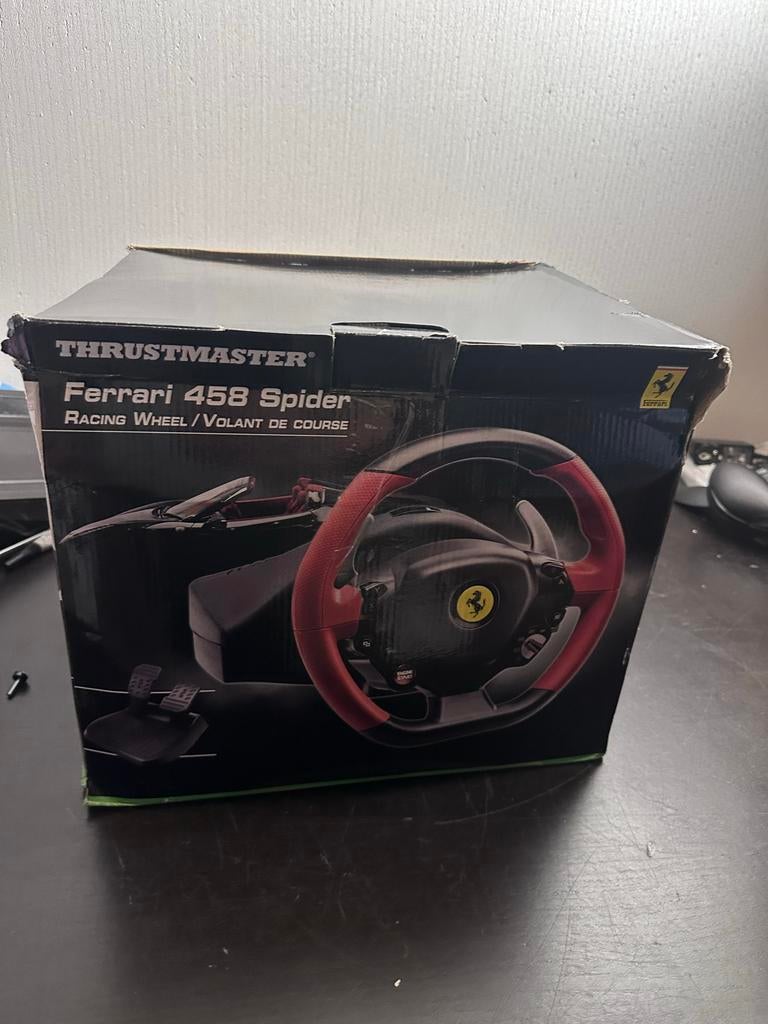 Thrustmaster Ferrari 458 Spider Racing Wheel - Gloednieuw, ., Racen en Vliegen, Nieuw, Ophalen of Verzenden