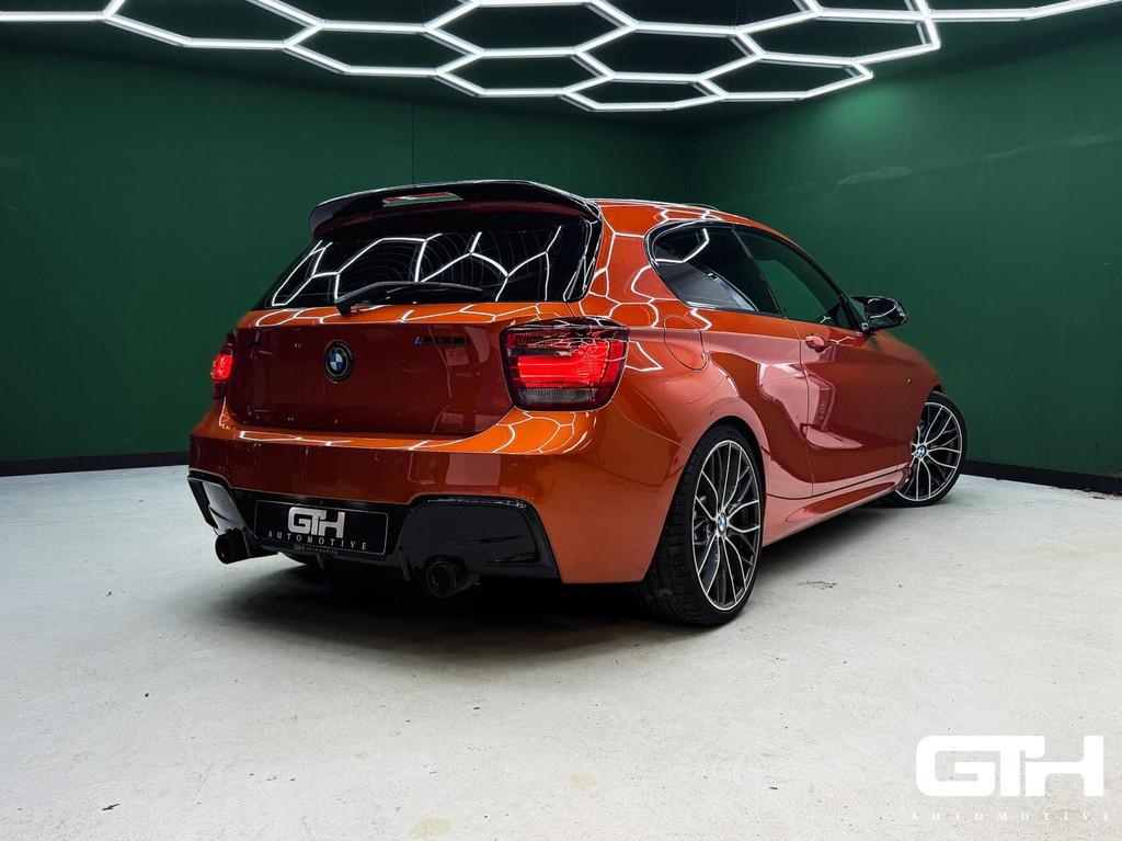 BMW 1-serie M135i xDrive Keyless | Memory | Schuifdak 425PK, Auto's, 1490 kg, Overige kleuren, 320 pk, Leder