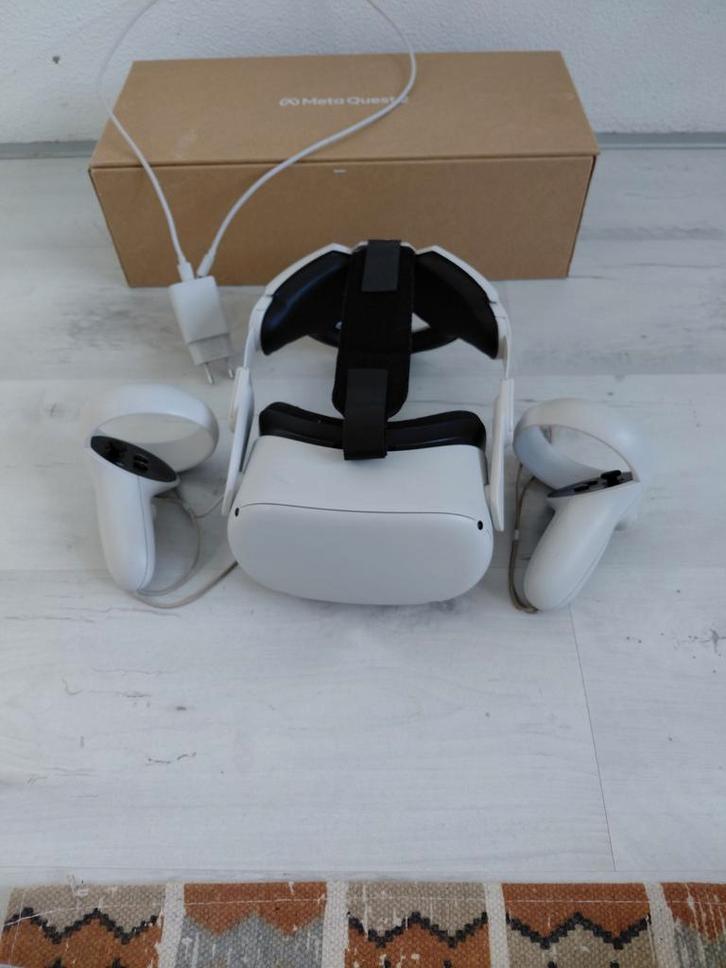 Meta Quest 2 256GB + elite headstrap, Spelcomputers en Games, Virtual Reality, Gebruikt, Overige platformen, VR-bril, Ophalen of Verzenden