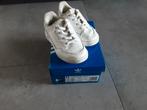 Adidas witte gympen maat 27 met glim meisje, Adidas, Gebruikt, Meisje, Ophalen of Verzenden