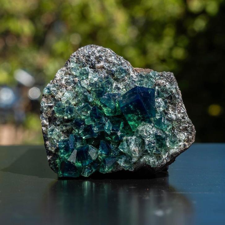 fluoriet uit pocket 42 #14, Verzamelen, Mineralen en Fossielen, Mineraal, Ophalen of Verzenden