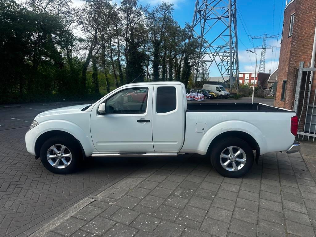 Nissan Navara 2.5 dCi SE King Cab, Gebruikt, Overige modellen, 4 cilinders, Bedrijf