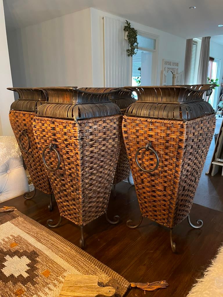 Vier super mooie hoge decoratie vazen, Huis en Inrichting, Woonaccessoires | Vazen, Overige materialen, Overige kleuren, 50 tot 75 cm