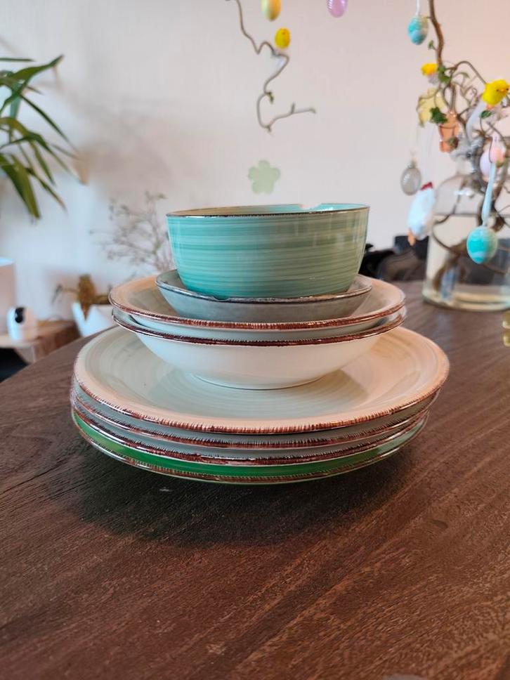 Servies gratis af te halen, Antiek en Kunst, Antiek | Servies compleet, Ophalen