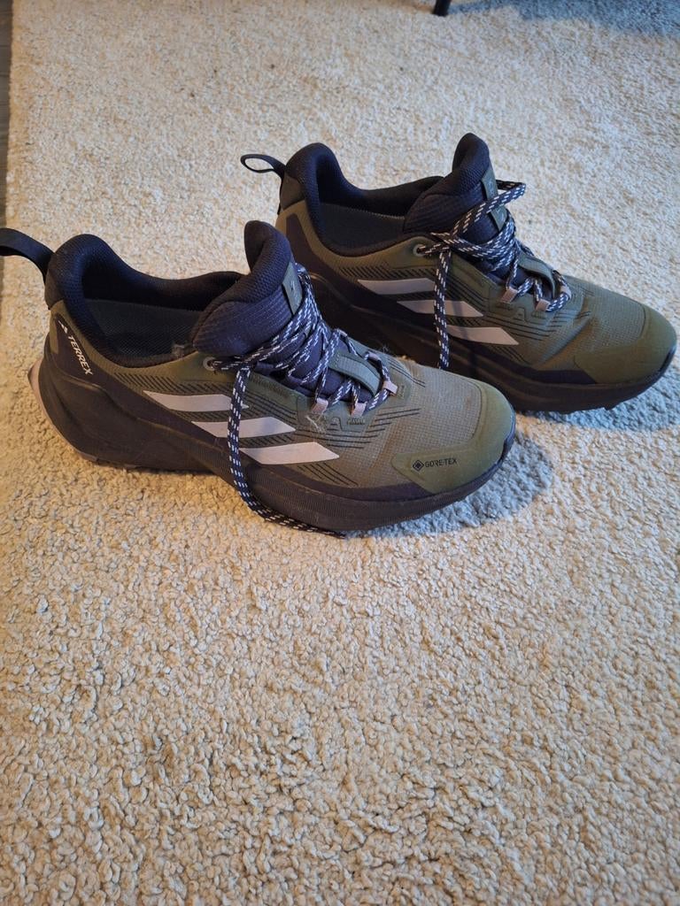 Lage Adidas wandelschoenen 42,5 cortex, Adidas, Overige typen, Ophalen of Verzenden, Zo goed als nieuw