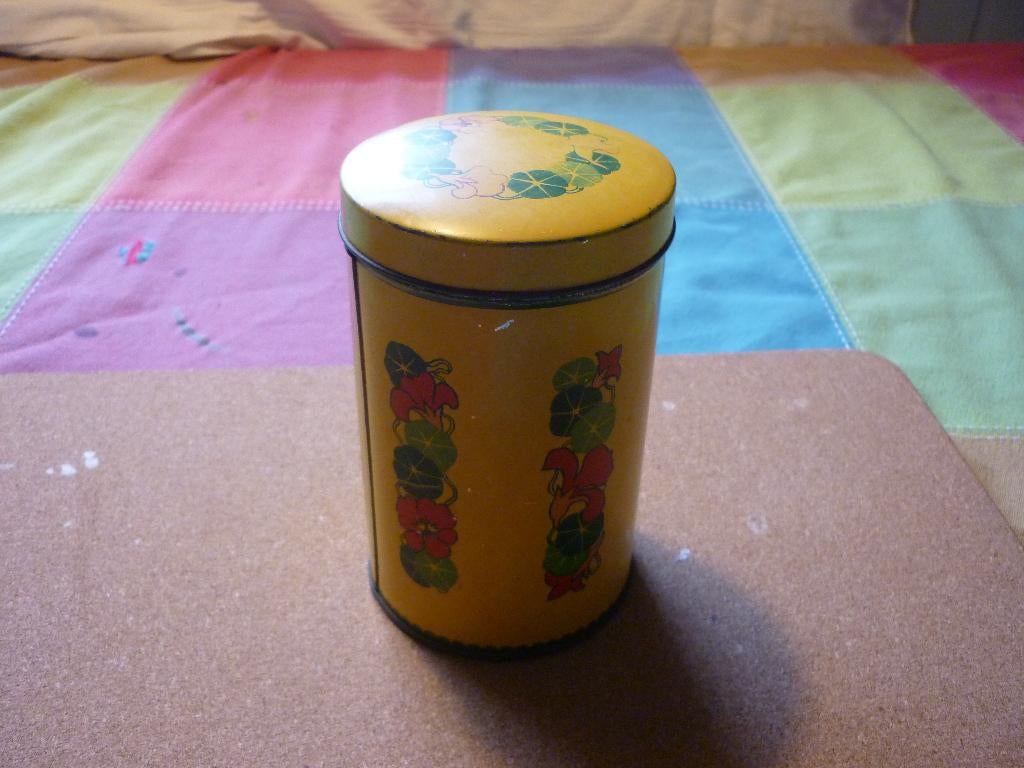 Vintage Verkade kleine beschuitbusje in redelijke staat, Verzamelen, Ophalen of Verzenden, Gebruikt, Beschuit, Verkade