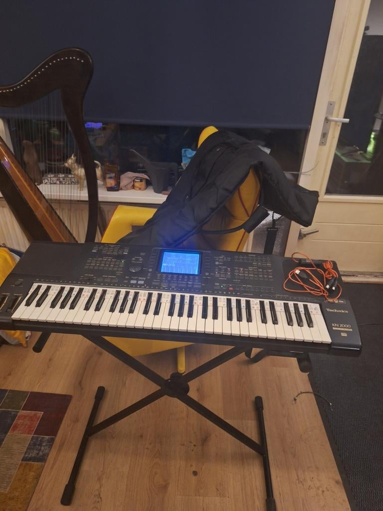 Technics KN2000 keyboard met standaard, tas en MIDI-USB, Ophalen, Midi-aansluiting, Technics, 61 toetsen