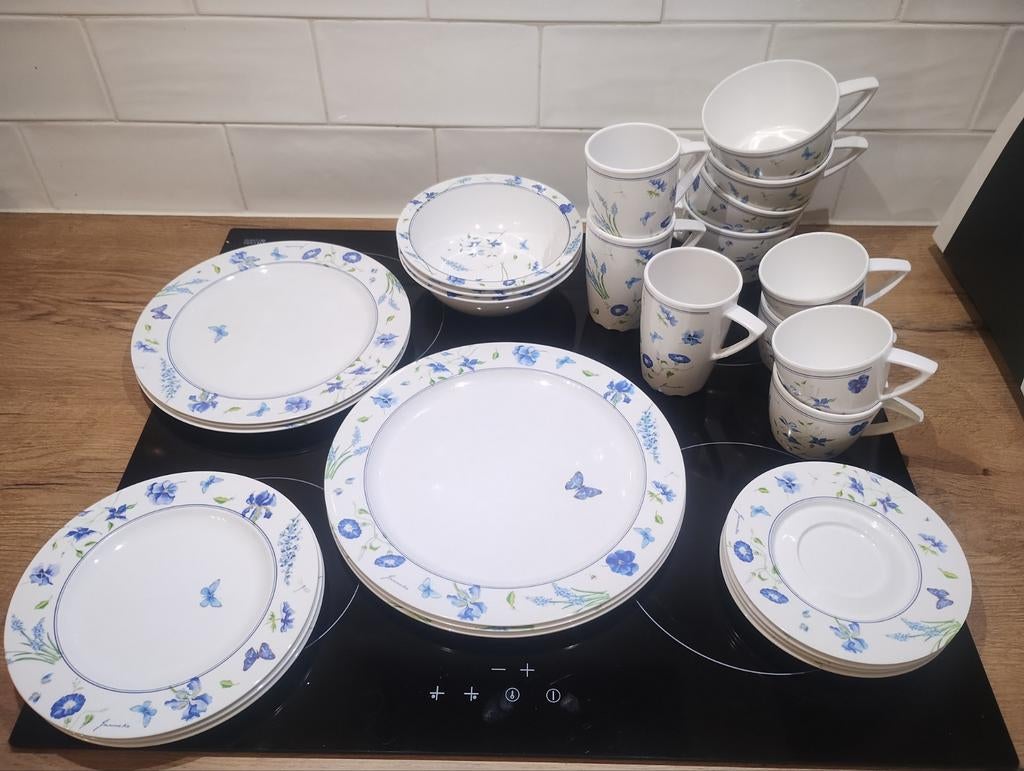 Mepal Janneke Brinkman Flowers camping servies, Overige materialen, Ophalen of Verzenden, Zo goed als nieuw, Overige stijlen